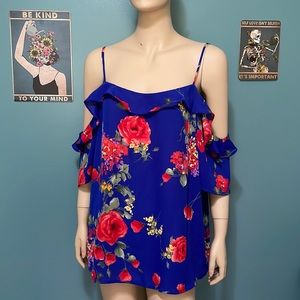 Skies are Blue Cold Shoulder Floral top